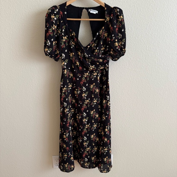 Reformation Dresses & Skirts - Reformation Black Floral Midi Dress Size 8